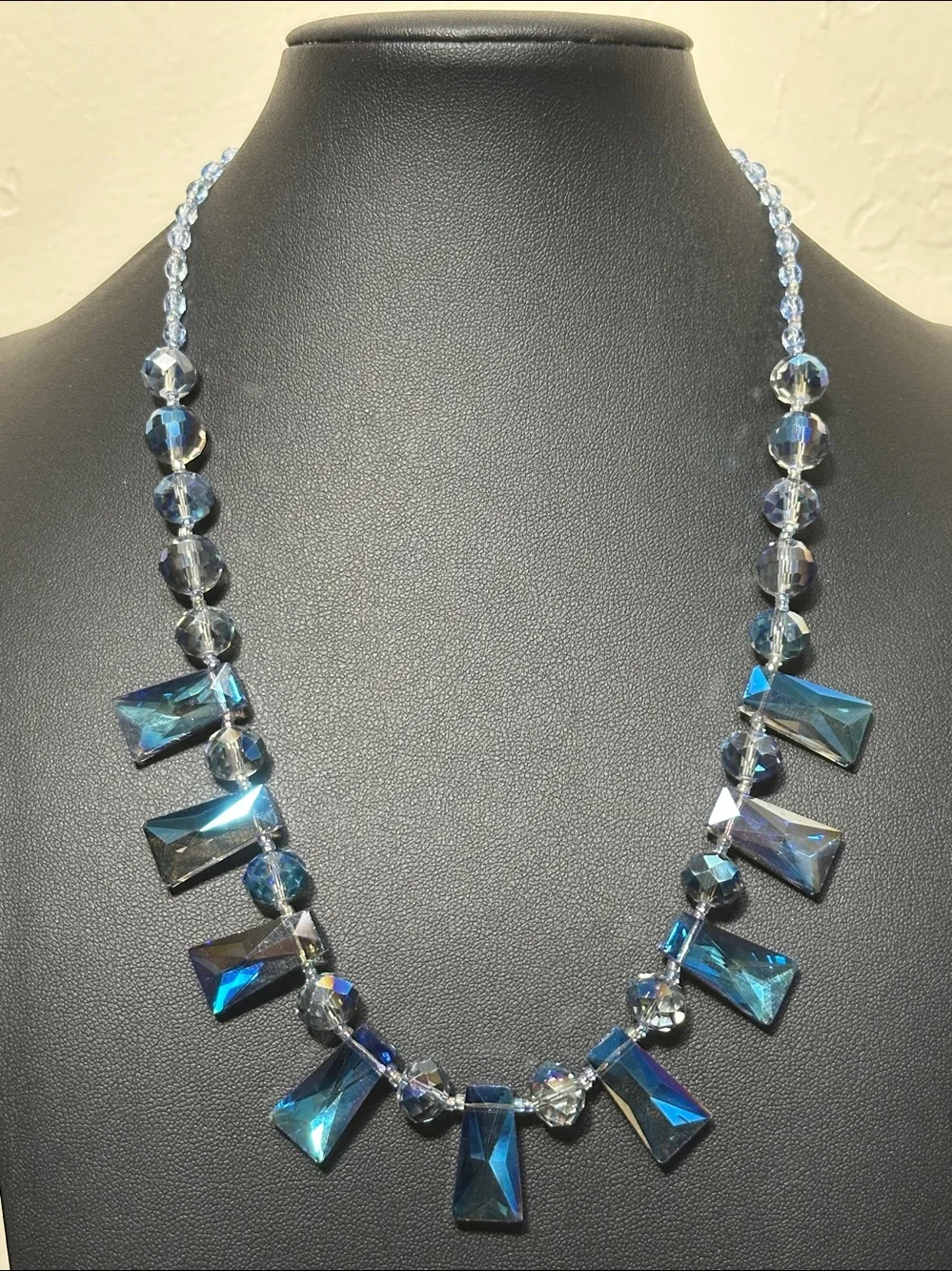 1950’s Art Glass AB Peacock Blue Fringe Necklace